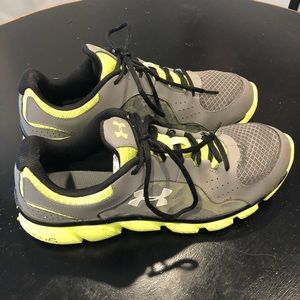 Mens Under Armour Micro G Shoes Size 11.5